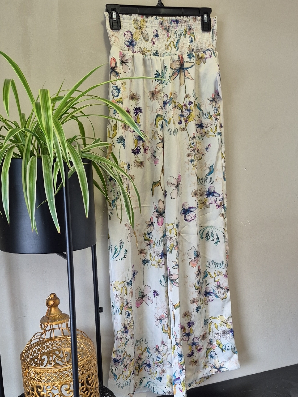 Floral Wide-Leg Smocked Waist Pants